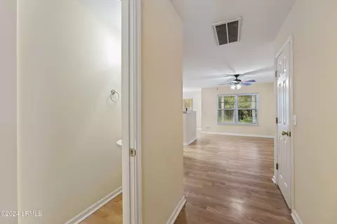 Entry Way - 305 Cross Rd, Bluffton, SC 29910 photo 6 of 10