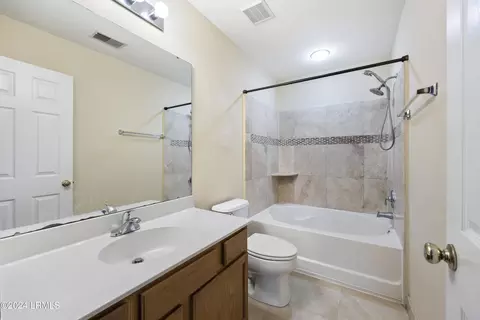 Bath - 305 Cross Rd, Bluffton, SC 29910 photo 2 of 4