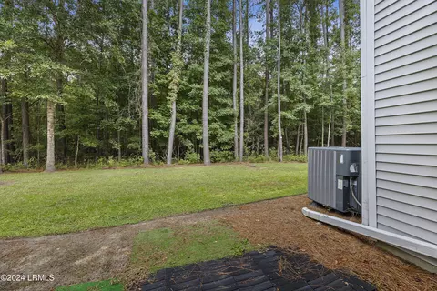 Exterior - 305 Cross Rd, Bluffton, SC 29910 photo 5 of 10