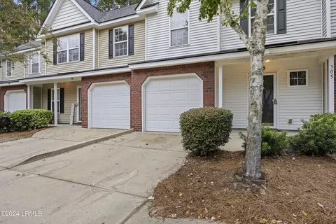 305 Cross Rd, Bluffton, SC 29910