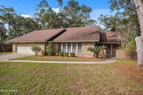 26 Stuart Town Ct, Beaufort, SC 29902