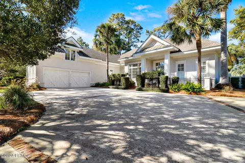 41 Colleton River Dr, Bluffton, SC 29910 photo 3