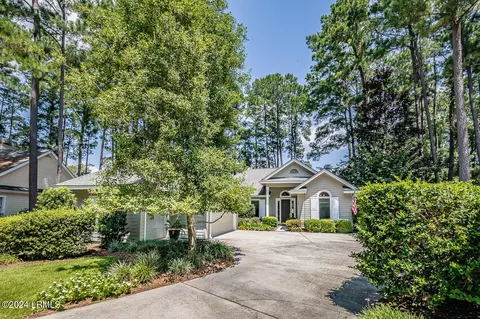 265 Locust Fence Rd, Saint Helena Island, SC 29920