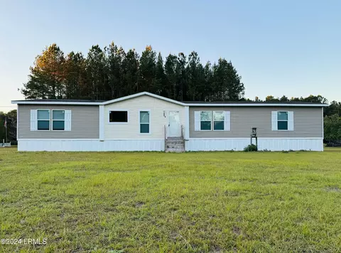 1660 Holly St E, Hampton, SC 29924