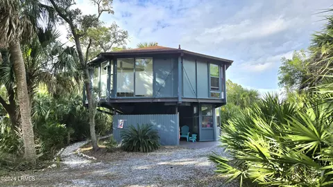 869 Fiddlers Ridge Rd, Fripp Island, SC 29920