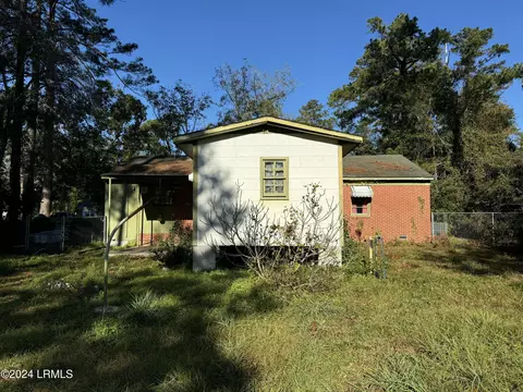 Exterior - 609 Lightsey Street Ext, Hampton, SC 29924 photo 1 of 3
