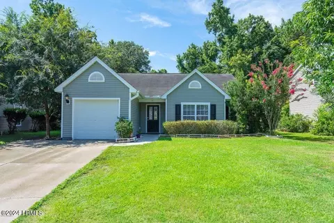 14 Harbison Pl, Beaufort, SC 29906