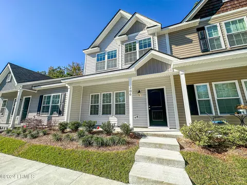 206 Admiration Ave, Beaufort, SC 29906