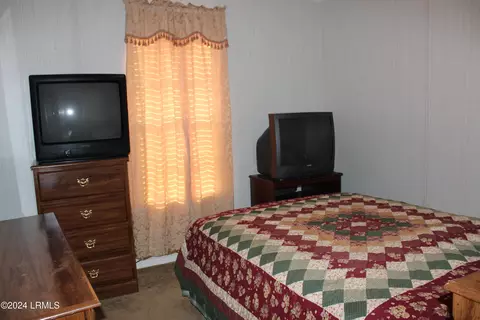 Bedroom - 344 Suzie Ln, Brunson, SC 29911 photo 2 of 6