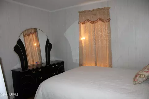 Bedroom - 344 Suzie Ln, Brunson, SC 29911 photo 3 of 6