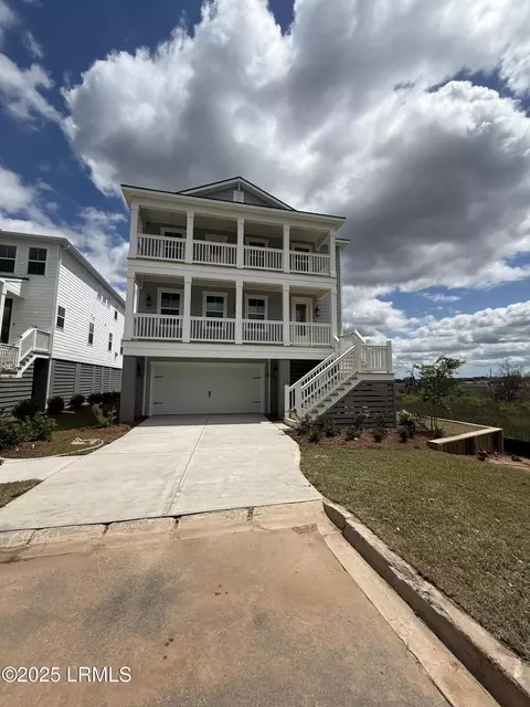 11 Shallow Run Ln, Beaufort, SC 29907