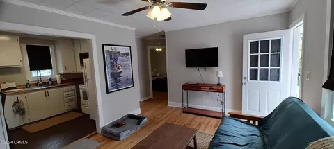 607 Waight St, Beaufort, SC 29902