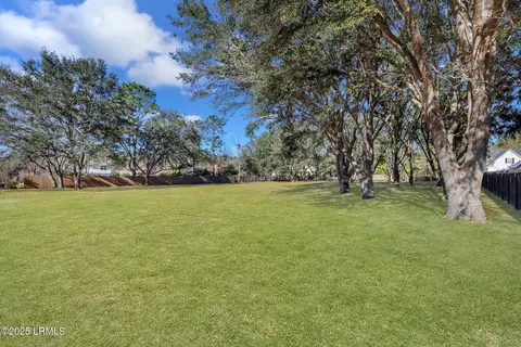 19 Long Lake Dr, Bluffton, SC 29910