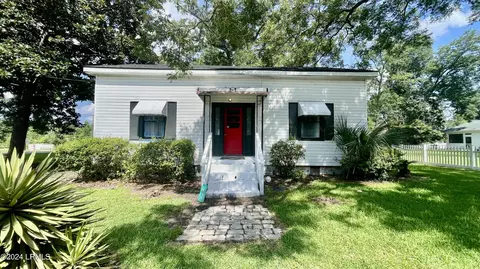 375 Johnston Ave N, Estill, SC 29918