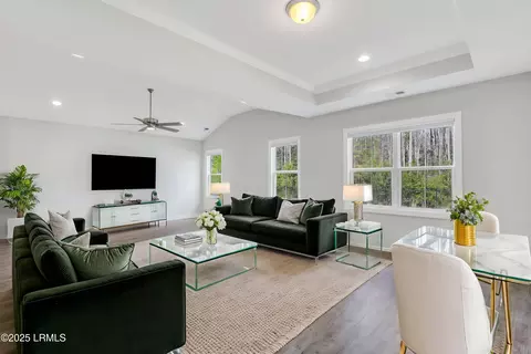 129 Danbridge Ct, Bluffton, SC 29910 photo 4