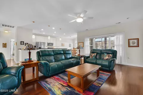 Living - 76 Station Loop, Bluffton, SC 29910 photo 1 of 1