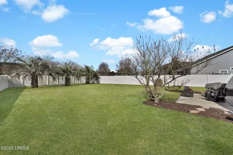 Exterior - 76 Station Loop, Bluffton, SC 29910 photo 7 of 11