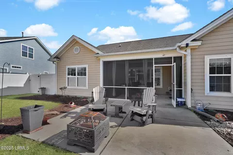 Exterior - 76 Station Loop, Bluffton, SC 29910 photo 5 of 11