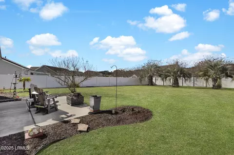 Exterior - 76 Station Loop, Bluffton, SC 29910 photo 6 of 11