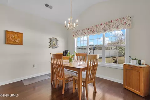 Dining - 76 Station Loop, Bluffton, SC 29910 photo 5 of 7