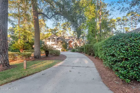 4 Pendergrass Ct, Hilton Head Island, SC 29928
