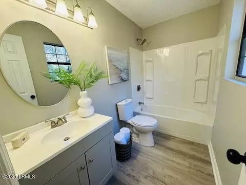 Bath - 84 Bobwhite Trl, Hampton, SC 29924 photo 1 of 2