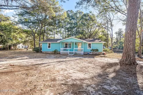 36 Ashley Dr, Beaufort, SC 29907