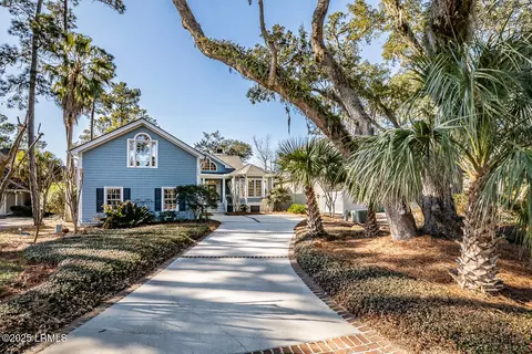 1140 Palmetto Pt, Saint Helena Island, SC 29920