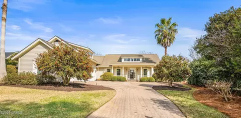 1511 Gleasons Landing Ct, Saint Helena Island, SC 29920
