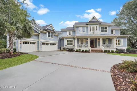 3 Steam Gun Pl, Hilton Head Island, SC 29928