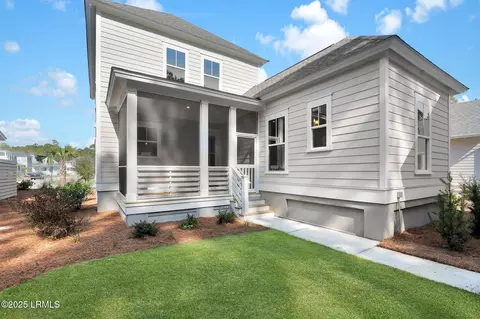 Exterior - 34 Pondhawk Rd, Bluffton, SC 29909 photo 8 of 10