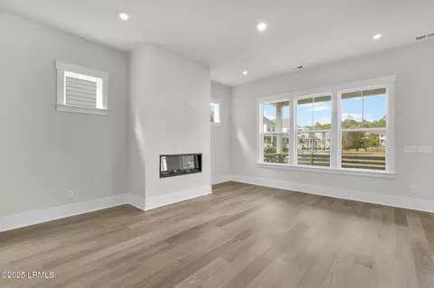 Living - 34 Pondhawk Rd, Bluffton, SC 29909 photo 5 of 5