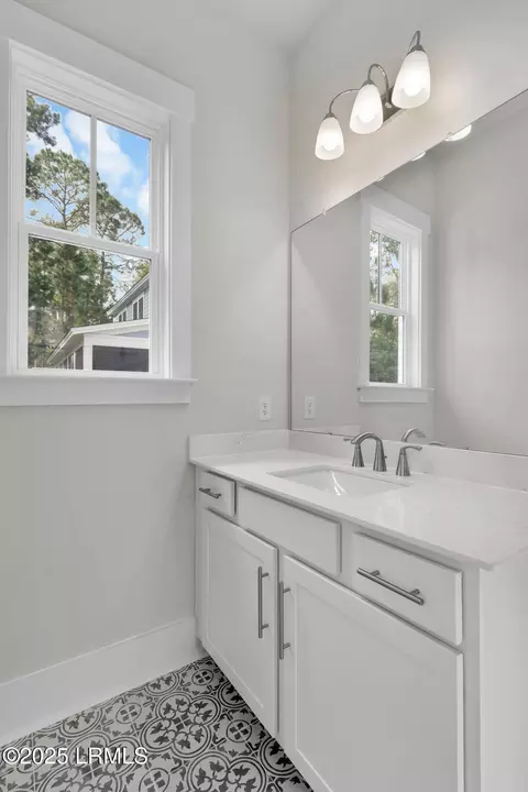 Bath - 34 Pondhawk Rd, Bluffton, SC 29909 photo 6 of 12