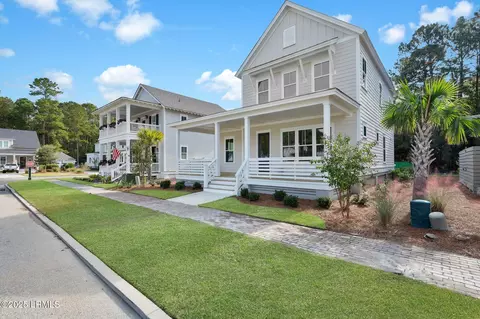 Exterior - 34 Pondhawk Rd, Bluffton, SC 29909 photo 2 of 10