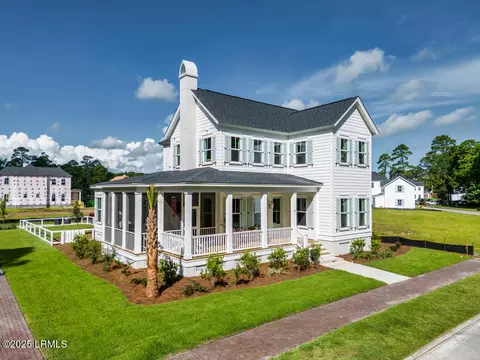 8 Goldenclub Ln, Bluffton, SC 29909