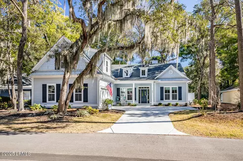 449 Bb Sams Dr, Saint Helena Island, SC 29920