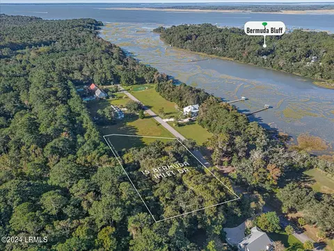 15 Bermuda Inlet Dr, Saint Helena Island, SC 29920