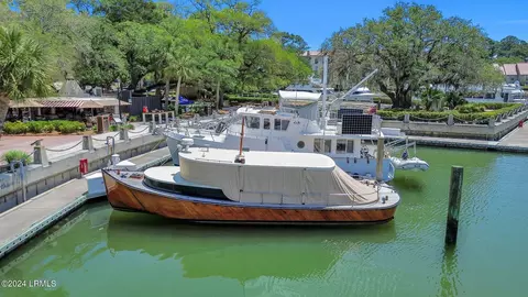 13 Harbour Town Yacht Clb, Hilton Head Island, SC 29928