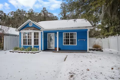 955 Oyster Cove Rd, Beaufort, SC 29902