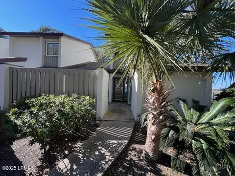 4 Marsh Harbor Dr #4A, Beaufort, SC 29907