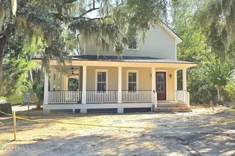 9 Hendersons Way, Beaufort, SC 29907
