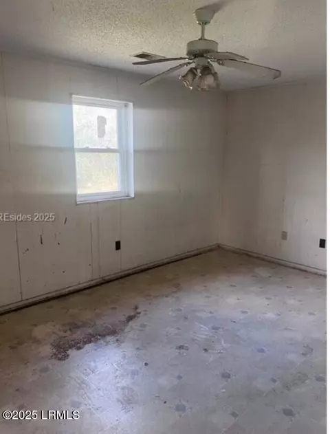59 Cooper St, Denmark, SC 29042 photo 4