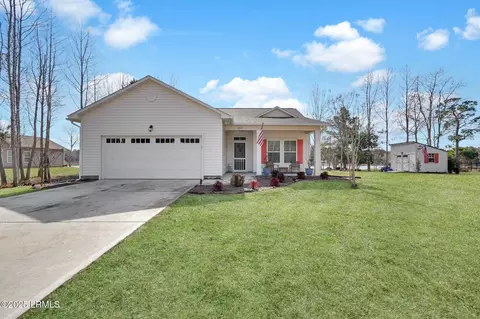 1842 Osprey Lake Cir, Hardeeville, SC 29927