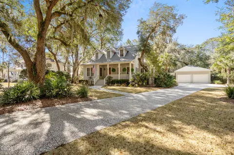 58 Woodland Ridge Cir, Beaufort, SC 29907