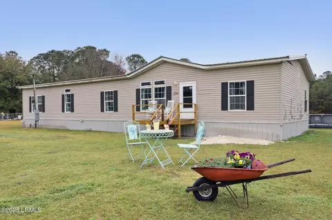 254 Davidson Tower Rd, Yemassee, SC 29945