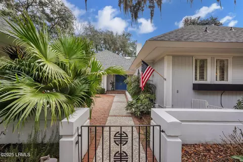 213 Odingsell Ct, Saint Helena Island, SC 29920