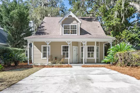 58 Shipwright Cir, Port Royal, SC 29935