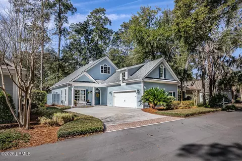 208 Locust Fence Rd, Saint Helena Island, SC 29920