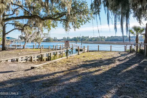 2208 Spanish Ct, Beaufort, SC 29902