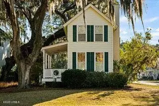 1200 London Ave, Port Royal, SC 29935